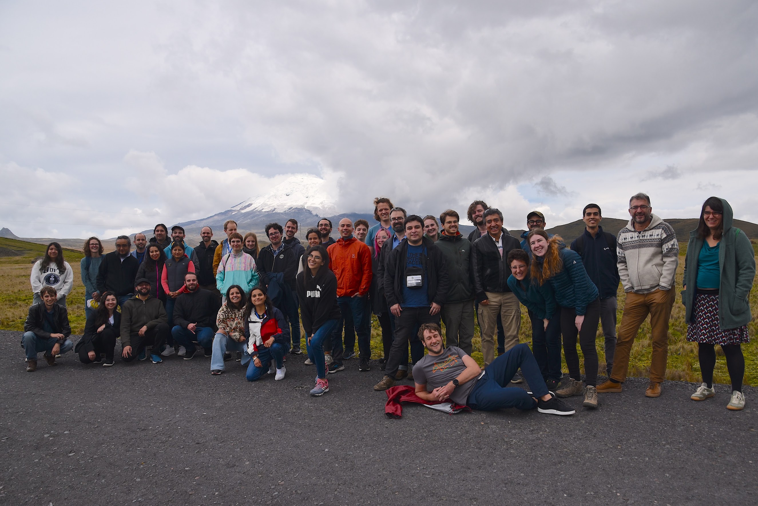 LATINCRYPT 2023 participants in the Andes near Quito